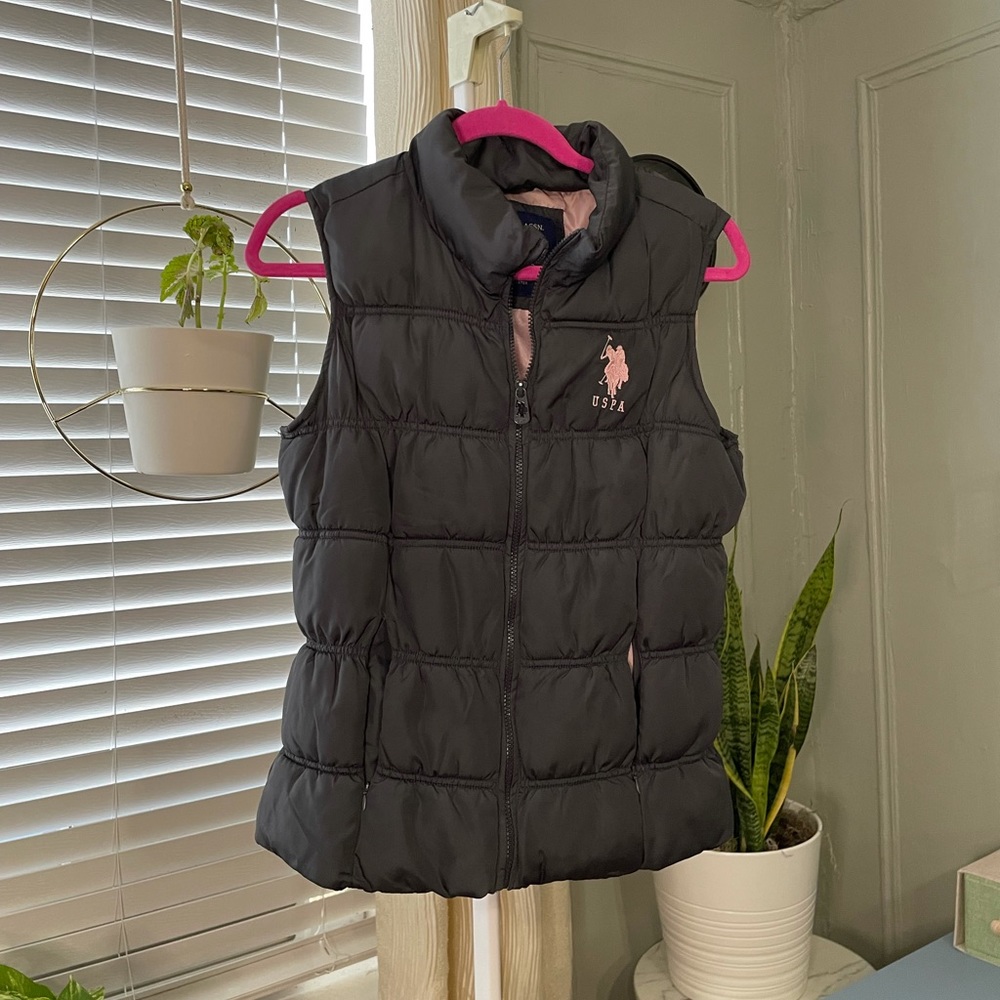 U.S.POLO. ASSN. Vest size XL
